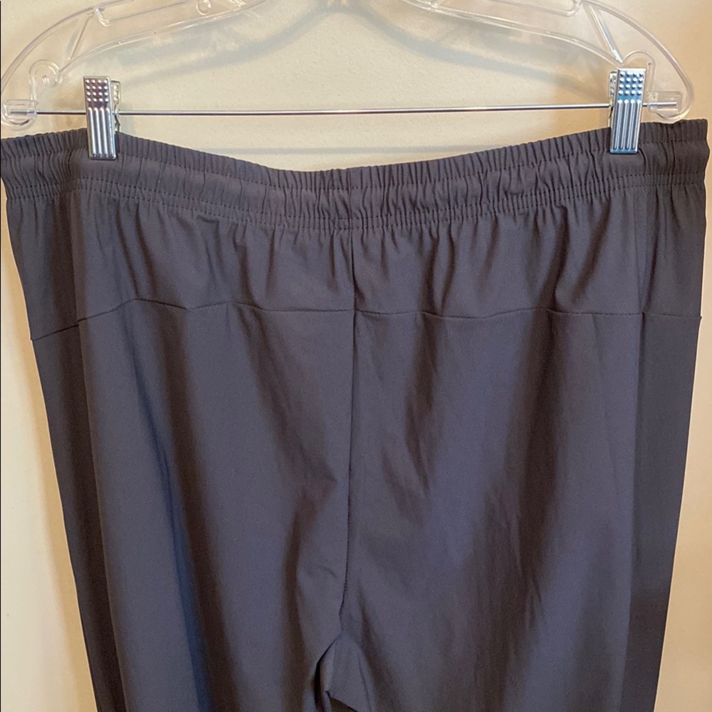 NWOT Ladies or Men’s Stretch Active Breathable Pants as Shown on Facebook. - Picture 4 of 6